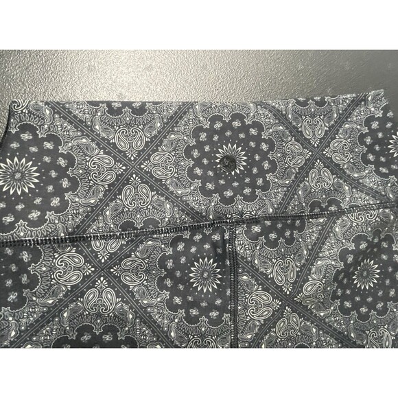 Scorpio Sol 2 Pair of High Waisted Women’s Medium Leggings**2 Pair** NWT - Picture 8 of 14